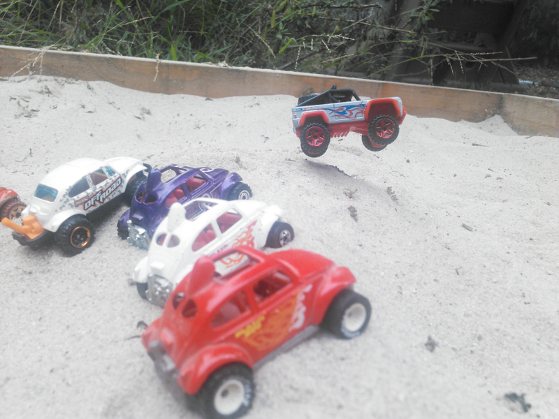 Illustration for article titled ORAT: VW Baja meet
